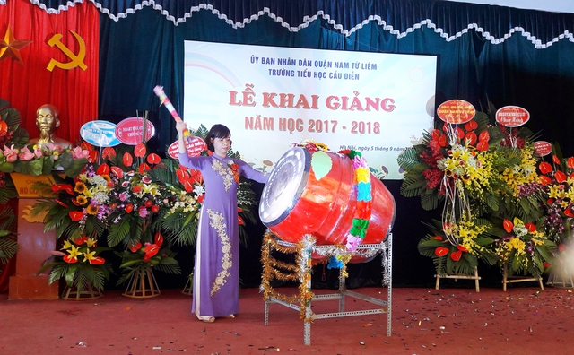 Tiếng trống khai trường vang lên cũng là thời khắc đánh dấu cho một năm học mới bắt đầu