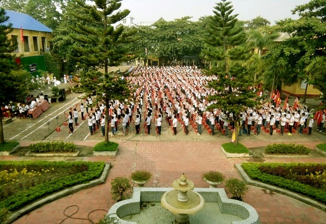 
Trường THCS Nguyễn Du, nơi xảy ra sự việc.

