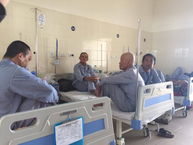 
Ngay sau chuyến thị sát của Bộ trưởng Bộ Y tế, Bệnh viện K đã triển khai một loạt các giải pháp làm tăng chất lượng khám chữa bệnh, sự hài lòng của người bệnh.
