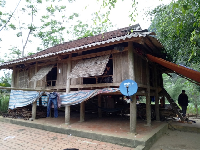 Ngôi nhà của gia đình em P.T.V.T ở xã Thúy Sơn.