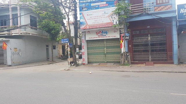 
Hiện trường nơi xảy ra vụ truy s&aacute;t kinh ho&agrave;ng. Ảnh: T.nam
