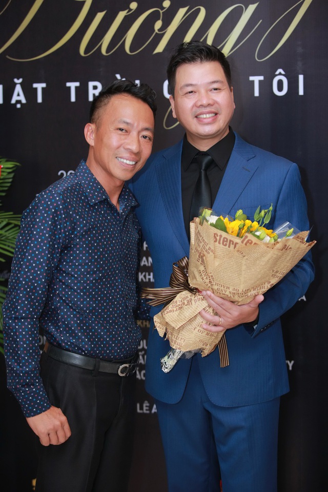 Ca sĩ Việt Hoàn ghen tỵ với sự hoành tráng của concert