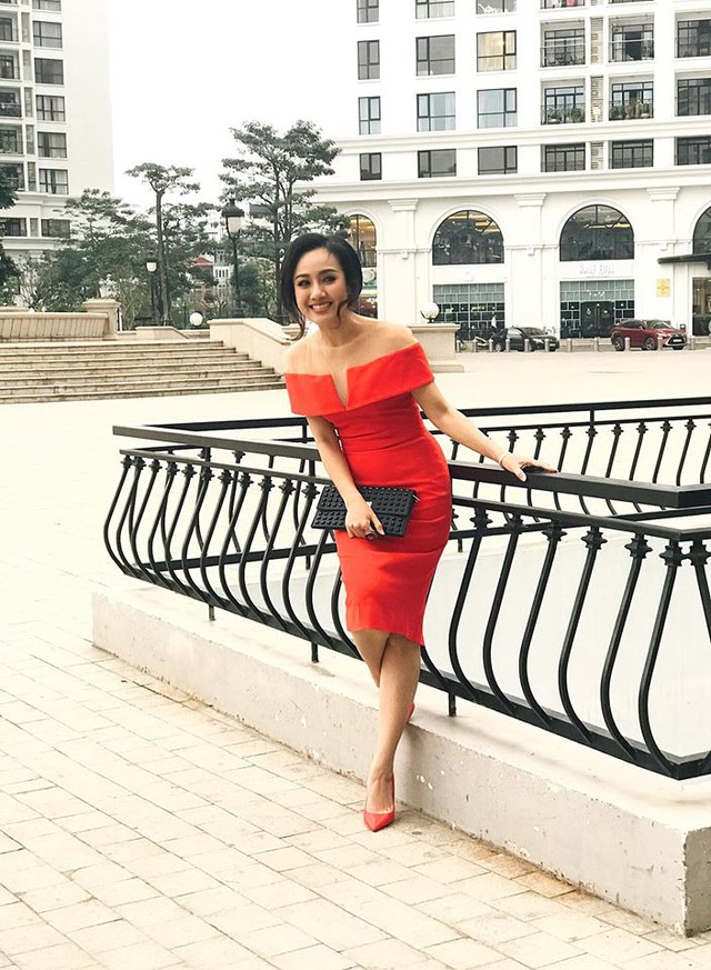 Chú thích cho những bức hình ảnh, Hoài Anh vui vẻ viết Mong manh ngày gió khiến người hâm mộ không khỏi ngỡ ngàng