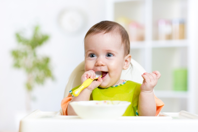Bé sẽ không còn quấy khóc và cảm thấy mệt mỏi khi không còn trào ngược sau mỗi lần ăn