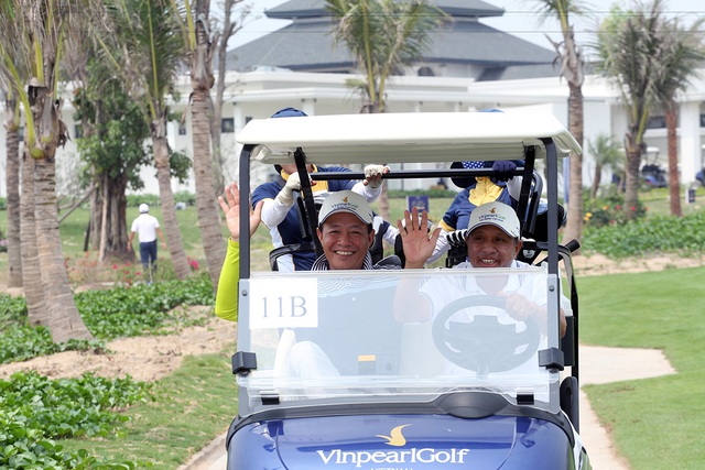 
Niềm vui của các gôn thủ trong ngày khai trương Vinpearl Golf Hải Phòng
