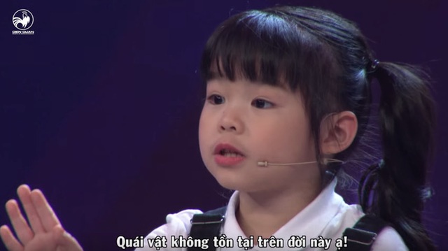 Màn bắn tiếng Anh của cô bé khiến giám khảo nể phục
