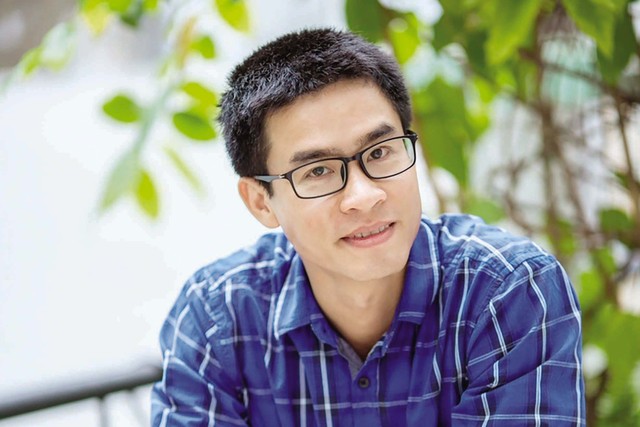 
Nhà thơ Nguyễn Phong Việt. Ảnh: TL
