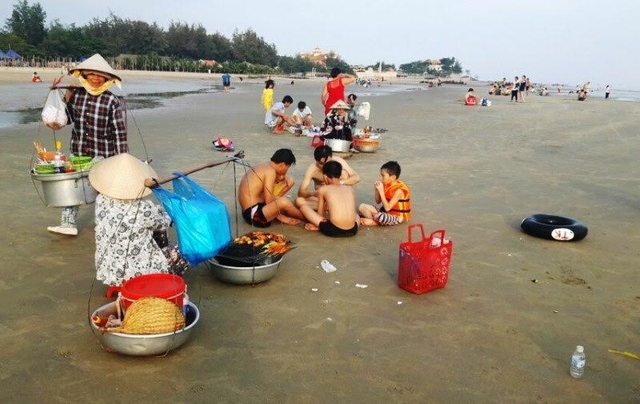 
Bãi biển Long Hải, nơi được cho là bé trai Ngọc Châu xin đồ ăn rồi sau đó bị mẹ đẻ đánh.
