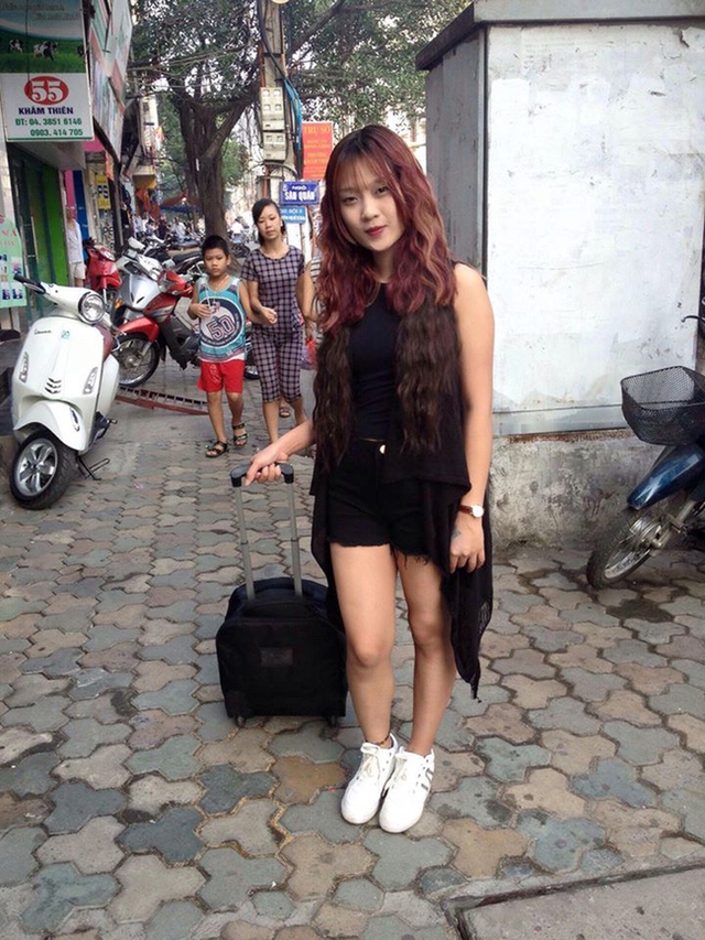 
V&acirc;n Anh l&agrave; c&ocirc; g&aacute;i nghị lực v&agrave; hồn nhi&ecirc;n
