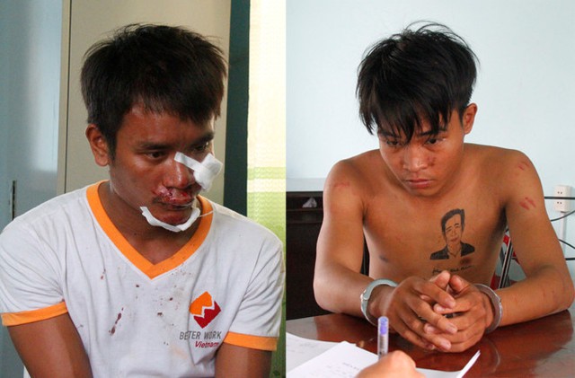 2 nghi can cướp giật t&agrave;i sản tại cơ quan điều tra. Ảnh: V.D.