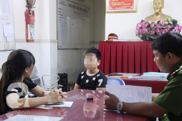 Tối 13/5, chị H. l&ecirc;n nhận lại b&eacute; L. nhưng kh&ocirc;ng được v&igrave; thiếu giấy tờ