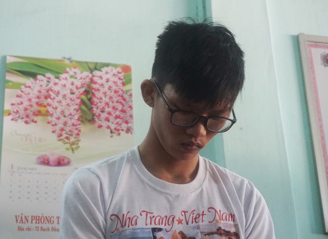 
Nguyễn Trường Xu&acirc;n tại cơ quan điều tra. Ảnh: Gi&aacute;p Hồ.
