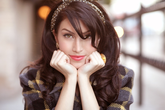 
Diễn vi&ecirc;n Stevie Ryan.

