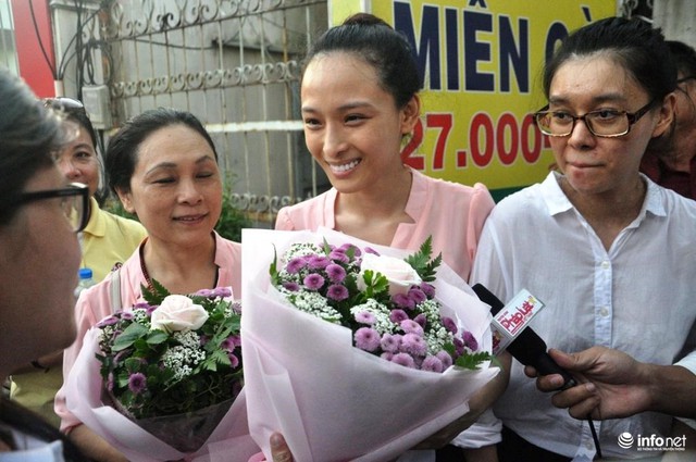 
Phương Nga được T&ograve;a quyết định thay đổi biện ph&aacute;p ngăn chặn, từ tạm giam sang tại ngoại sau phi&ecirc;n t&ograve;a
