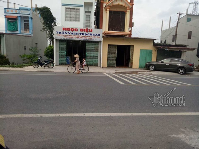 Vị tr&iacute; ch&aacute;u Tr. sang đường trước khi xảy ra va chạm