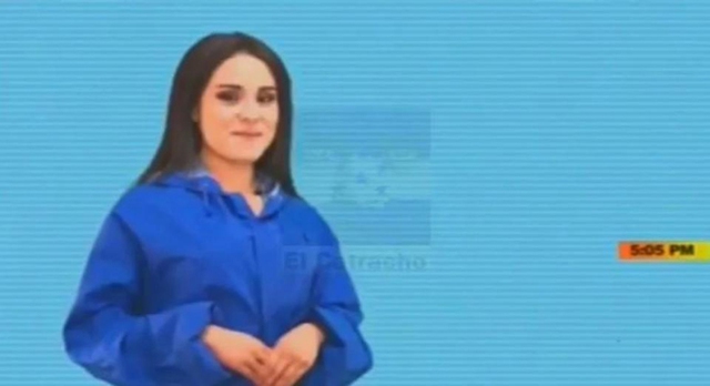 
Xuất hiện ở đầu chương trình, Flores mặc bộ áo mưa dài màu xanh.
