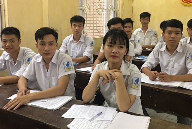 
Học phí ở bậc ĐH hiện nay tại Việt Nam đang thấp hơn rất nhiều học phí bậc phổ thông ngoài công lập. Ảnh: Tiền Phong.
