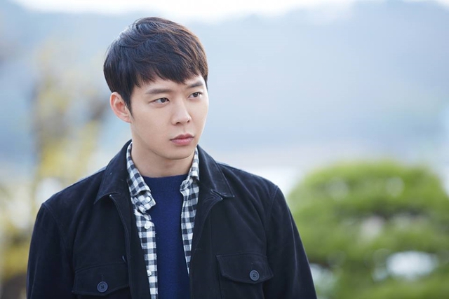 Park Yoo Chun ti&ecirc;u tan sự nghiệp sau c&aacute;o buộc quấy rối t&igrave;nh dục.