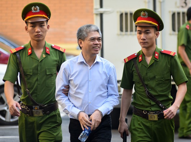 
Nguyễn Xuân Sơn và 17 bị cáo trong đại án Oceanbank đã kháng cáo. Ảnh: Việt Hùng.
