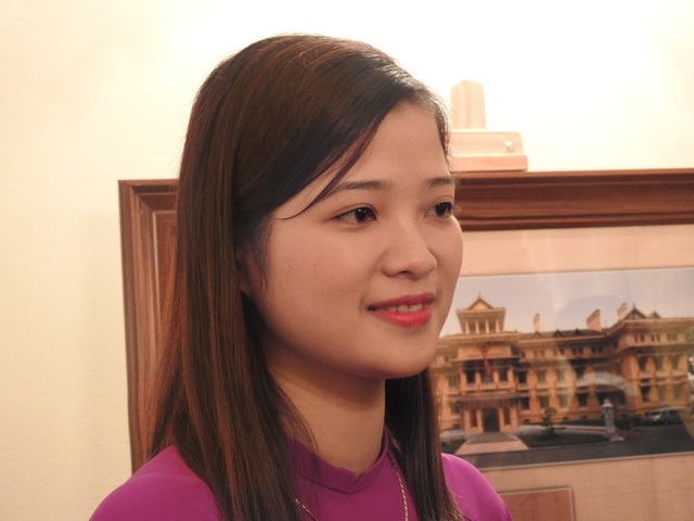 Nữ gi&aacute;o vi&ecirc;n xinh đẹp được Bộ GD&ĐT vinh danh v&igrave; những đổi mới s&aacute;ng tạo trong dạy v&agrave; học năm học 2016-2017.