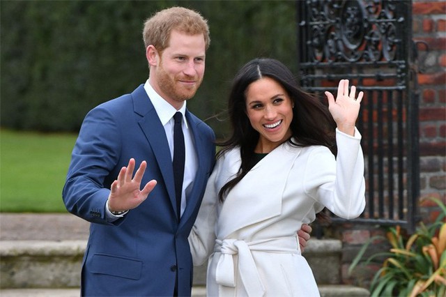 Hoàng tử Harry và hôn thê Meghan Markle. Ảnh: AP.