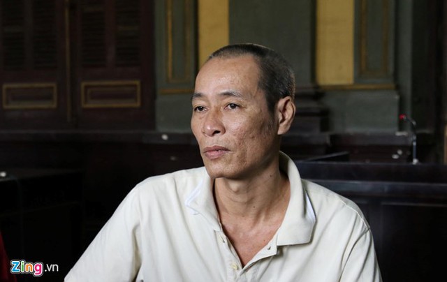 
Bị cáo Huỳnh Văn Nghĩa tại phiên tòa phúc thẩm. Ảnh: Kỳ Hoa.
