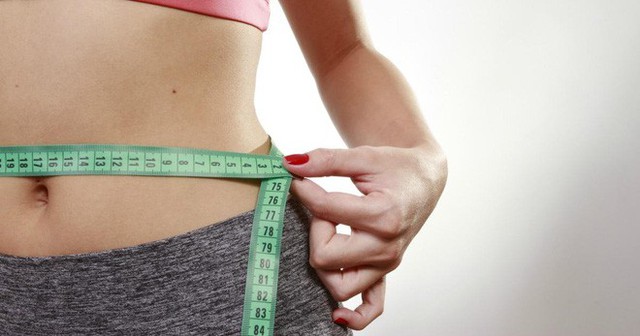 
Phụ nữ (và đôi khi cả nam giới) có lượng estrogen cao có khuynh hướng giữ trọng lượng ở hông và phần eo.

 

