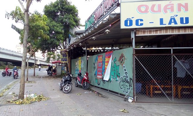 Qu&aacute;n ăn nơi &ocirc;ng Đ&ocirc;ng bị đ&aacute;nh. Ảnh: Hải Hiếu.
