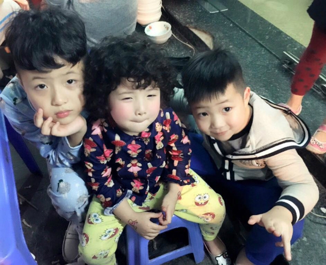 C&aacute;c thi&ecirc;n thần nhỏ l&agrave; động lực để Hồng Ph&uacute;c vượt qua kh&oacute; khăn.