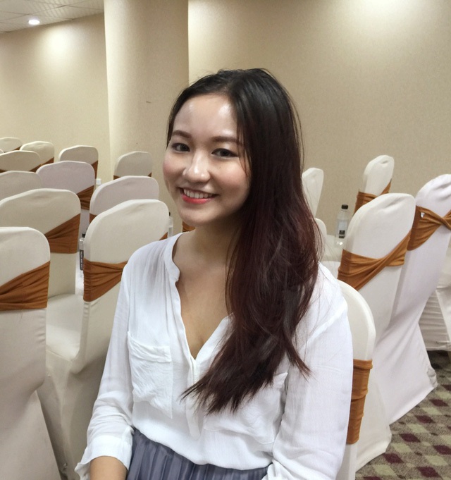 
Nụ cười xinh xắn của cô gái Việt tài năng.
