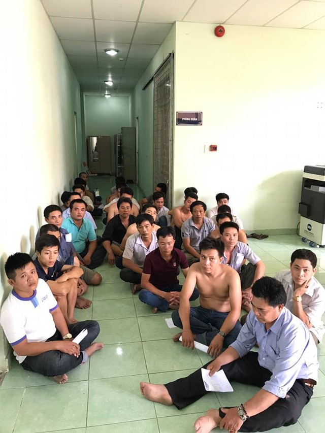 C&aacute;c đối tượngbị bắt khi đang đ&aacute;nh bạc