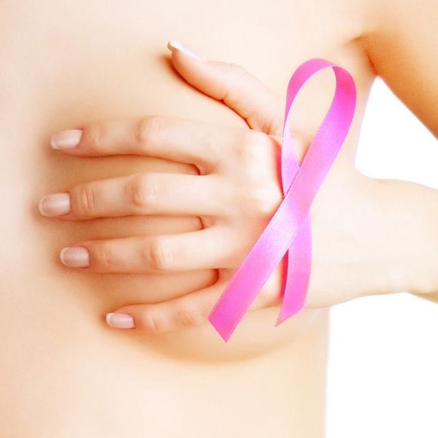 
Ung thư vú là bệnh ung thư phổ biến hàng đầu ở phụ nữ.
