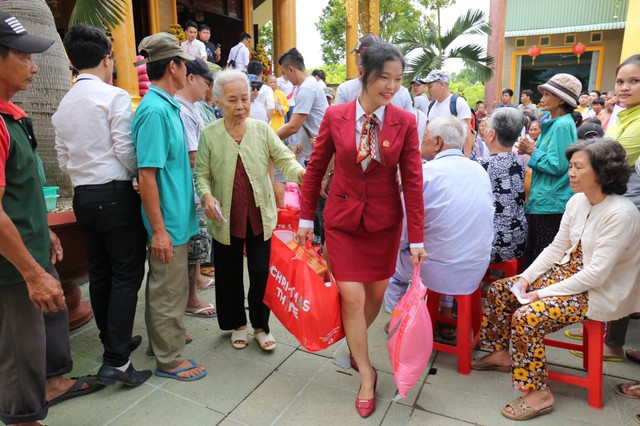 Niềm vui khi được chia sẽ yêu thường đến mọi người