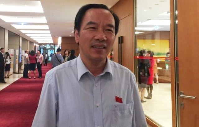 Ông Ngô Sách Thực.