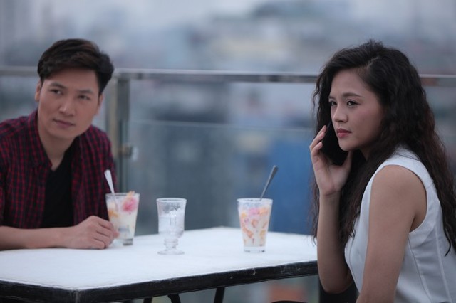 
Thu Quỳnh và Mạnh Trường đóng vai vợ chồng trong phim Ngược chiều nước mắt.

