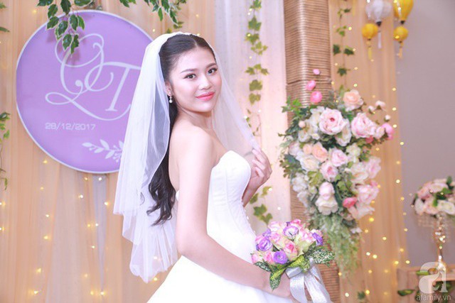 Theo nhiều nguồn tin, Ch&uacute;ng Huyền Thanh đ&atilde; mang thai 3 th&aacute;ng.