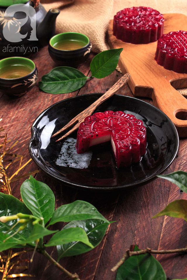 Chiếc bánh xinh đẹp ngon lành chắc chắc sẽ là điểm nhấn thu hút trên mâm cỗ rước đèn của gia đình bạn năm nay.