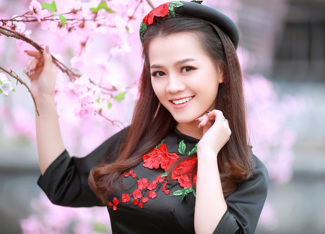 Nguyễn Thu Thảo - Hoa khôi ĐH Nội vụ (Miss HUHA 2016)