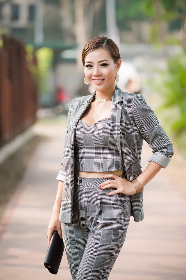 Nữ diễn viên Thanh Hương (Vai Phan Hương - Người phán xử).