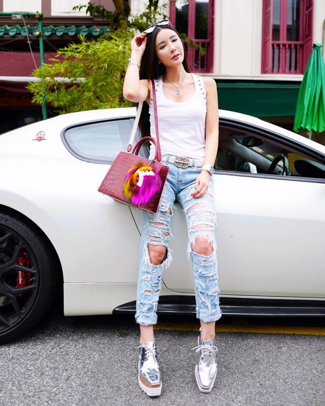 
Jamie Chua từng g&acirc;y b&atilde;o v&igrave; ph&aacute;t ng&ocirc;n kh&ocirc;ng muốn chiều chuộng con th&aacute;i qu&aacute;.
