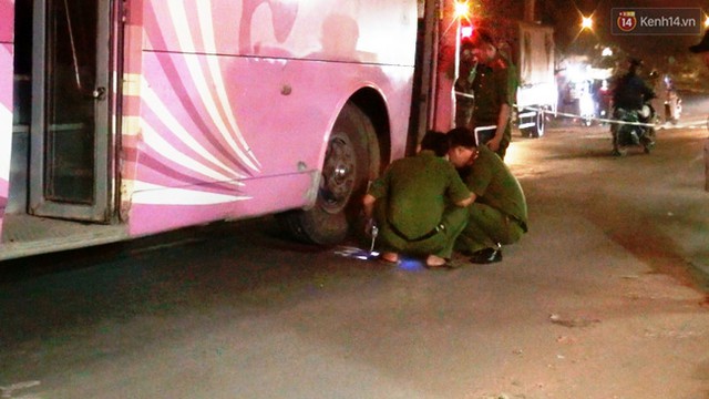 Lực lượng chức năng c&oacute; mặt tại hiện trường