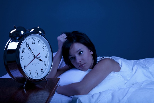 
Hãy báo với bác sĩ của bạn sớm những triệu chứng mất ngủ dài ngày này.
