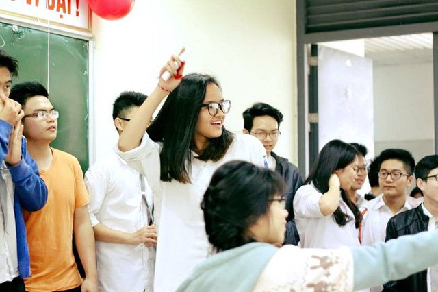 Bố mẹ em làm nên mọi điều khác biệt, và họ là người có vai trò quan trọng nhất trong mọi thành công của em, chứ không phải chỉ lần này”.
