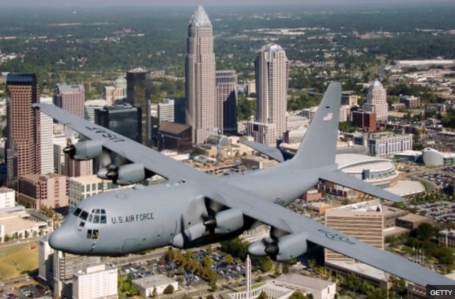 
M&aacute;y bay qu&acirc;n sự C-130 Hercules được sử dụng phổ biến tr&ecirc;n thế giới.
