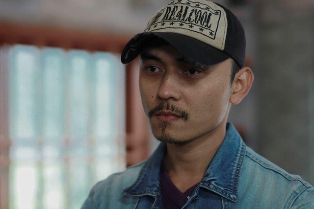 
T&ugrave;ng C&ograve;i được khắc họa l&agrave; một kẻ lạnh l&ugrave;ng, &iacute;t n&oacute;i, một c&aacute;i m&aacute;y giết người thực sự. Hắn chỉ nhận lệnh của Thế Chột v&agrave; bất chấp tất cả để thực hiện mệnh lệnh đ&oacute;.
