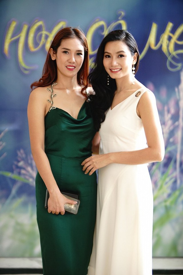 Nguyễn Hà và Lương Giang - hai diễn viên chính của phim Hoa cỏ may phần 3.