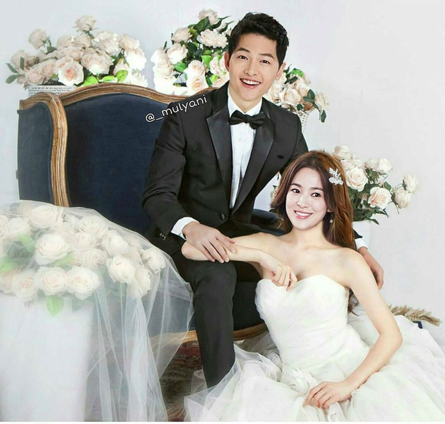 
Người hâm mộ nóng lòng chờ đợi đến ngày cưới của Song Joong Ki và Song Hye Kyo.
