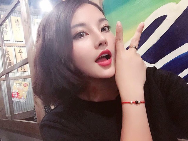 Tr&agrave; My cho biết sau khi phẫu thuật thẩm mỹ, sự nghiệp khởi sắc hơn.