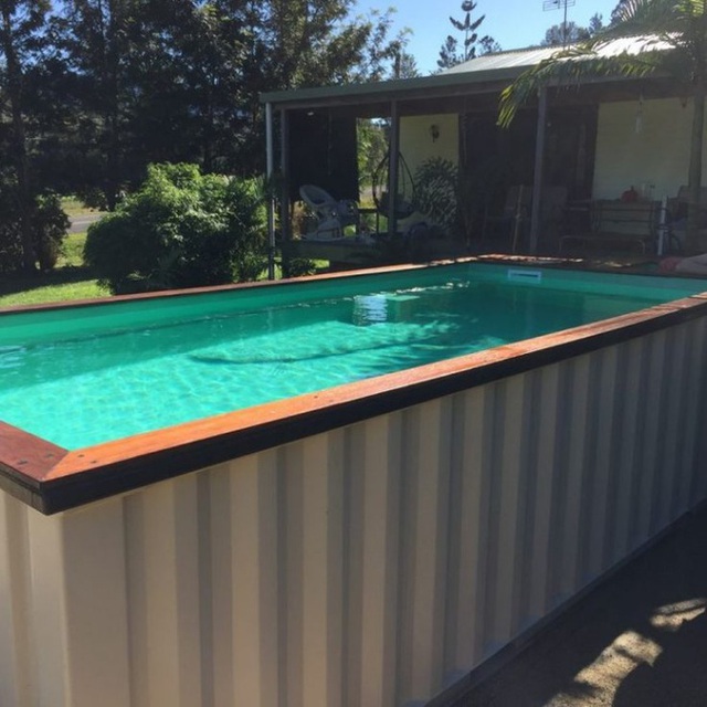 Bể bơi container có thể đặt ở sân, vườn...