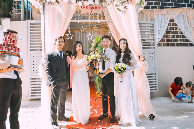 
Nam diễn vi&ecirc;n từ chối tiết lộ về vợ tương lai v&igrave; anh cho rằng, h&ocirc;n sự l&agrave; chuyện ri&ecirc;ng tư.
